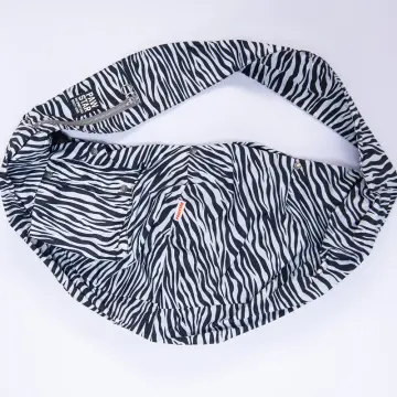 PawStar 25030 Lodwar Street CrossBody Bag